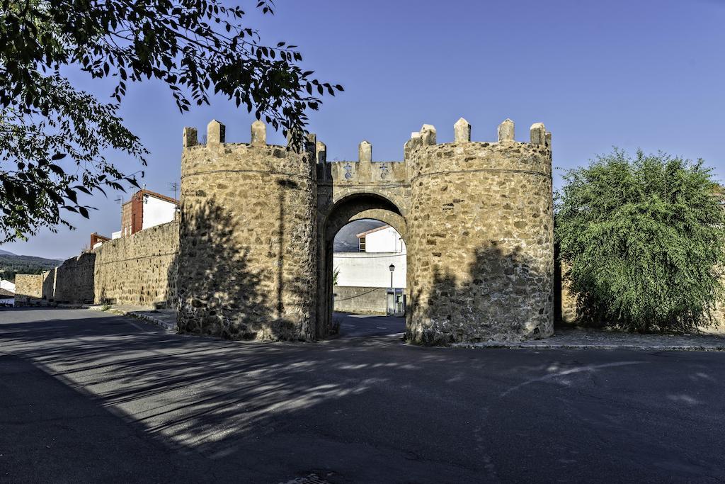 Hostal Restaurante La Pineda El Barco de Ávila Zewnętrze zdjęcie